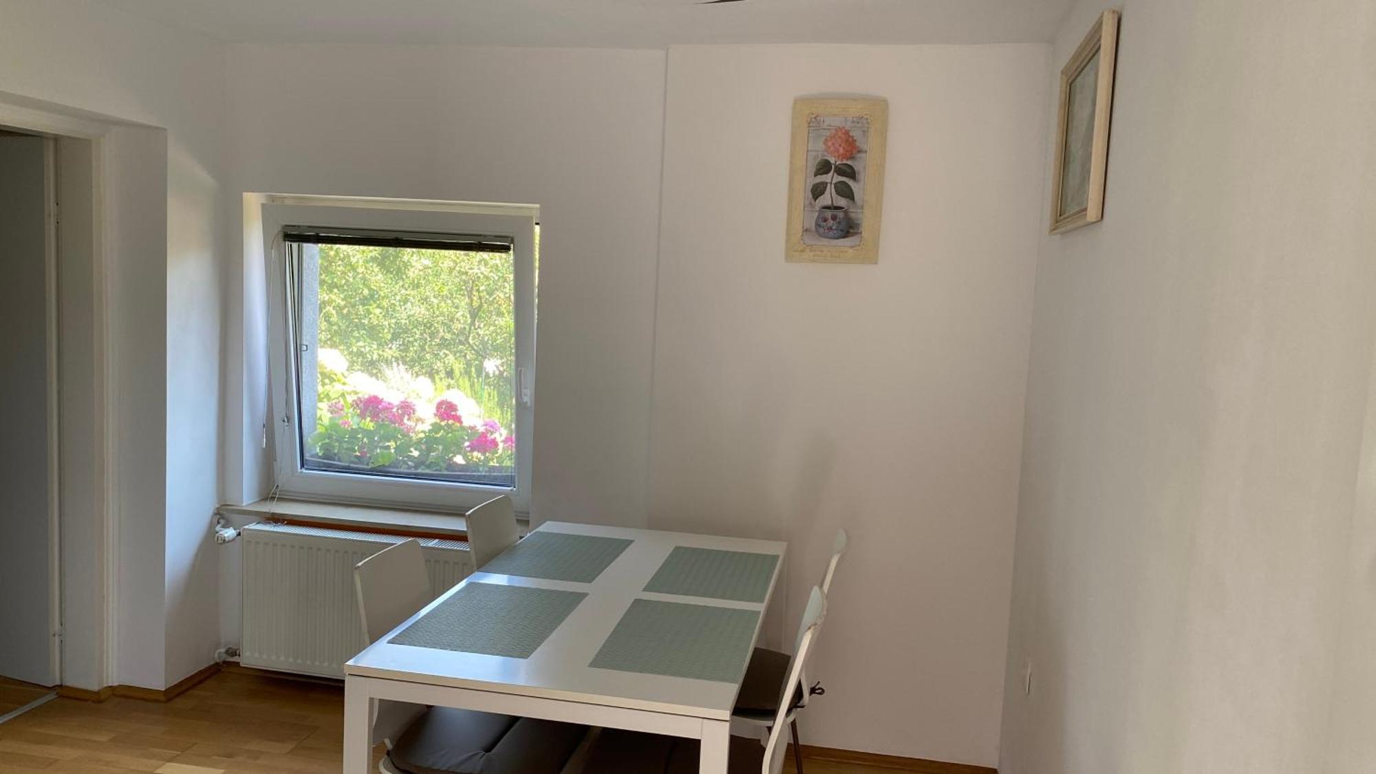 Semper Liberi Lägenhet Maribor Exteriör bild